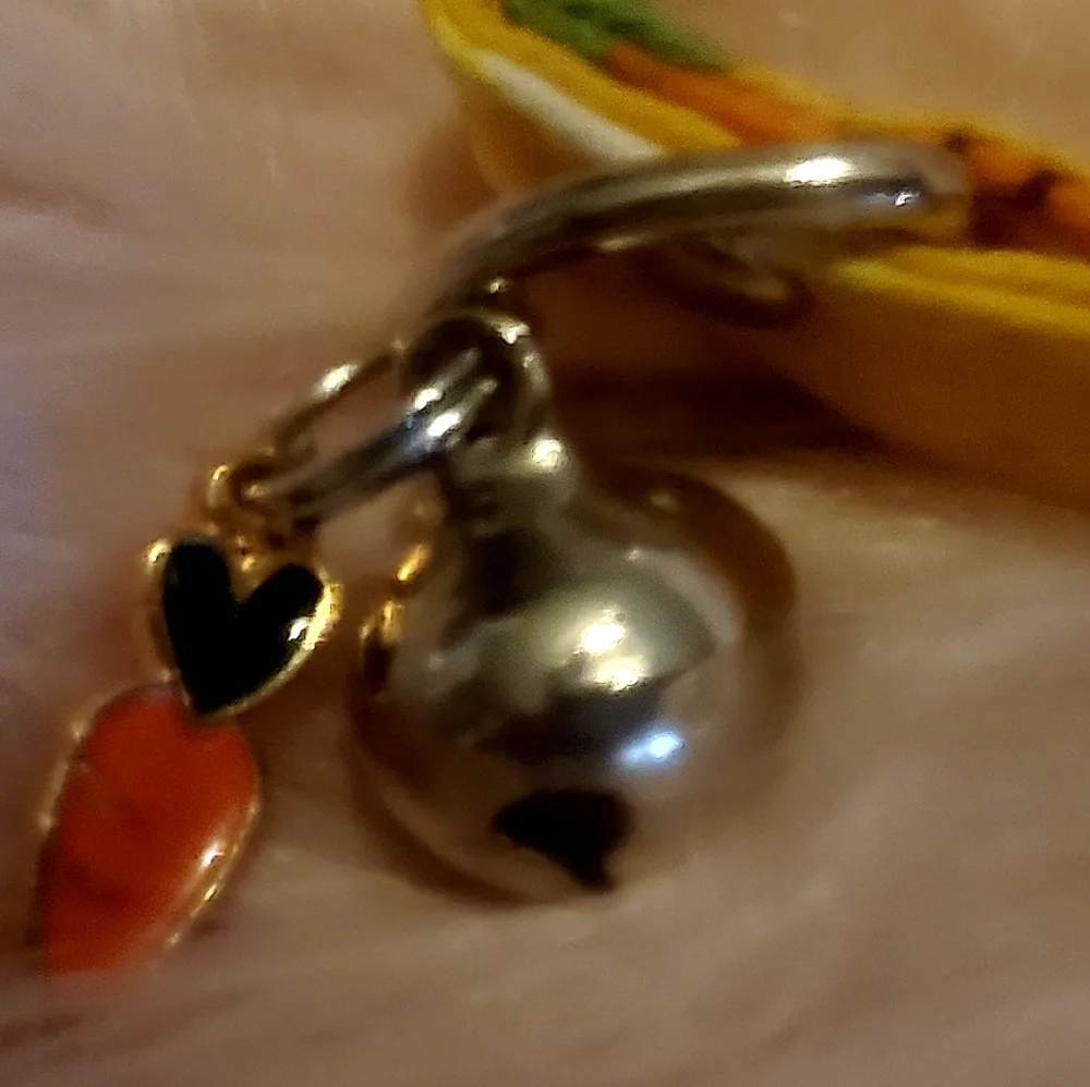 Cat Collars. Set of 2. Adjustable size. Navy and yellow